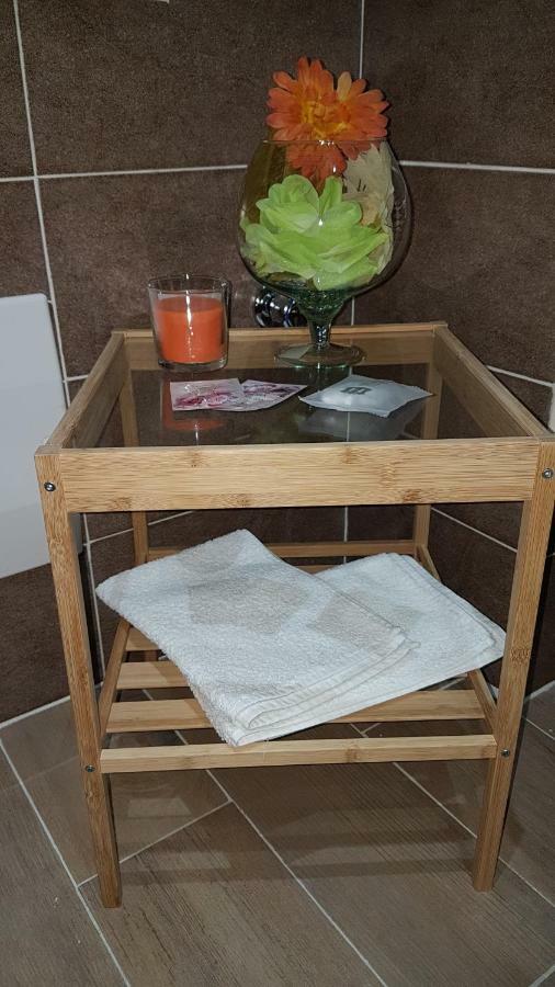 Ilemony Apartment Napoli Bagian luar foto
