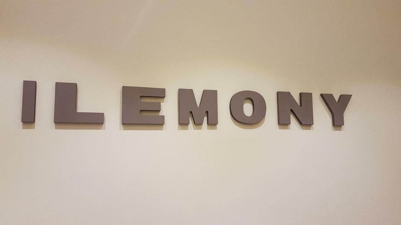 Ilemony Apartment Napoli Bagian luar foto