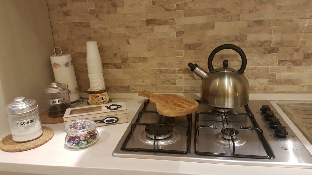 Ilemony Apartment Napoli Bagian luar foto